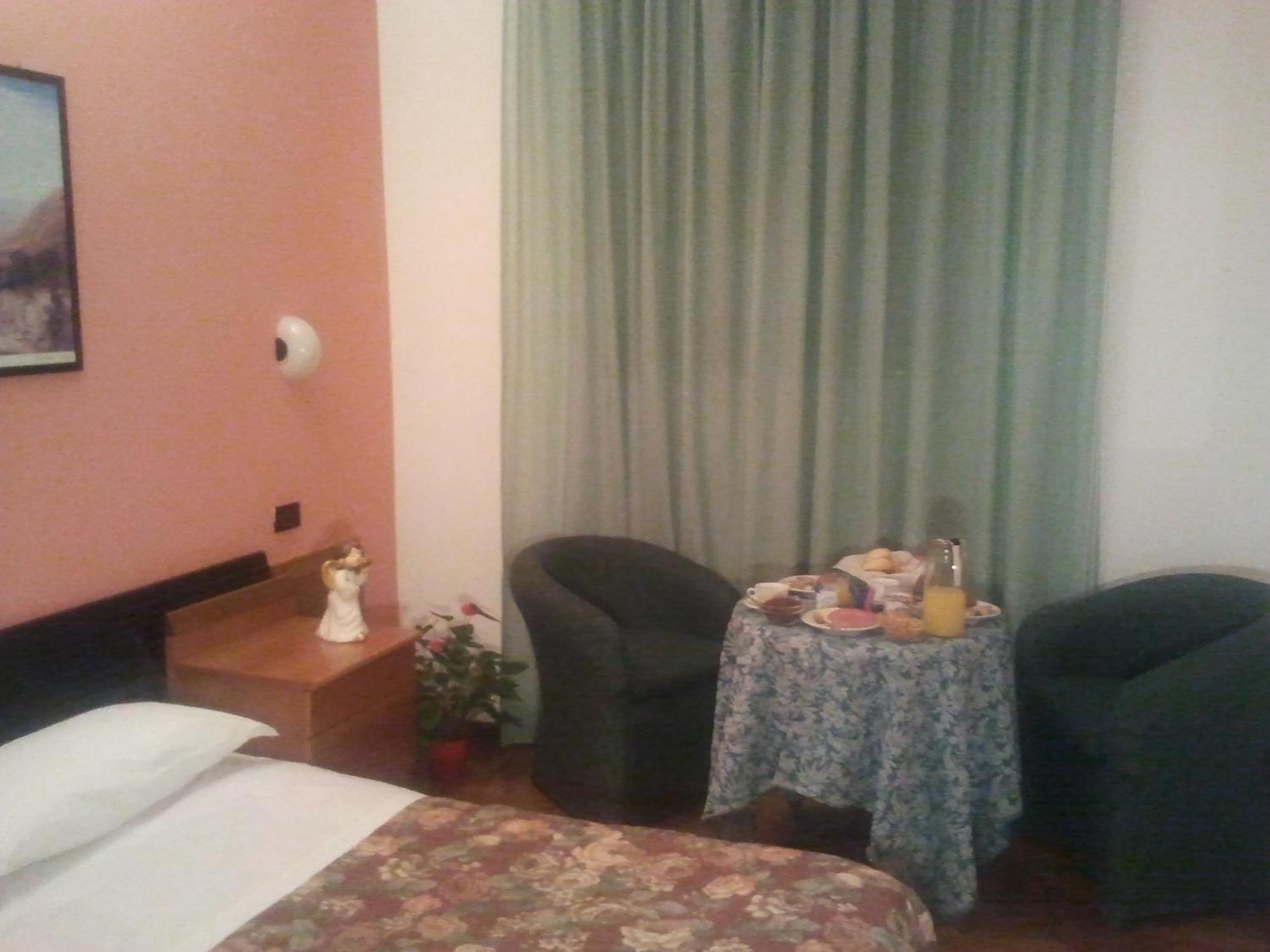 Hotel Valentino Centro Storico Orvieto Ngoại thất bức ảnh